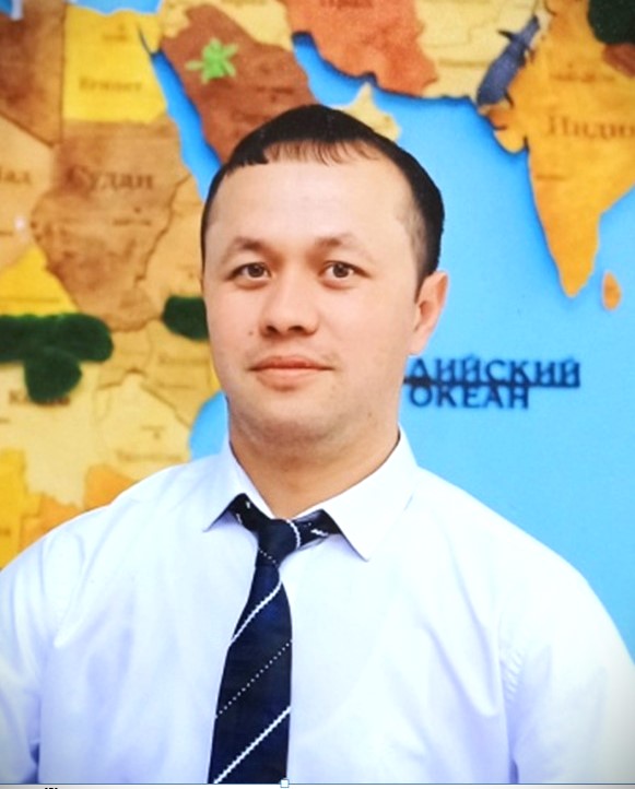 Оқу ісі жөніндегі директор орынбасары Эралиев Юнусхон Пайзиллаханович